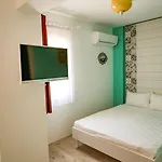 Hotel Menendi Fokaja
