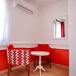 Menendi