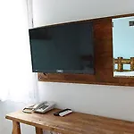 Menendi 3*