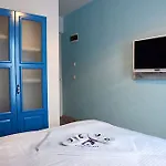 Hotel Menendi 3*