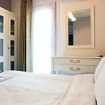 Hotel Menendi 3*