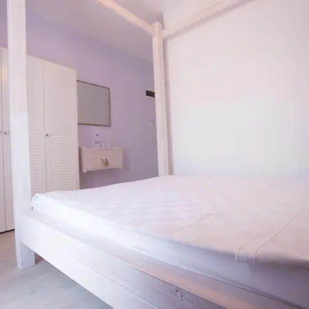 Hotel Menendi Foça