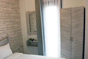 Hotel Menendi Foça
