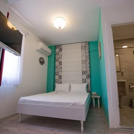 Hotel Menendi