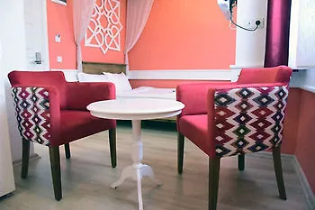 Menendi 3* Foça