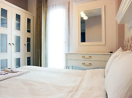 Отель Menendi 3*