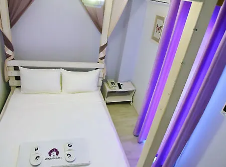 Menendi 3* Foça