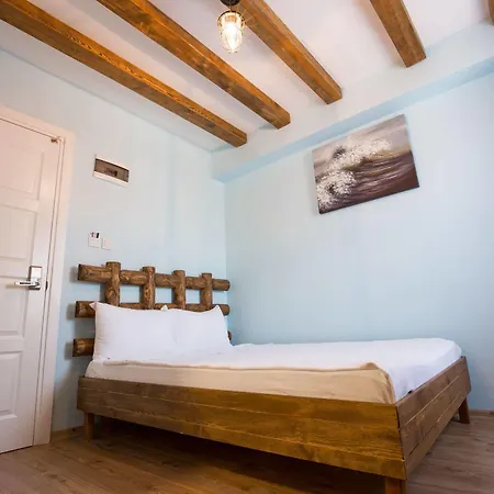 Hotel Menendi Foça
