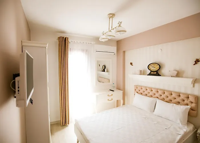 Hotel Menendi