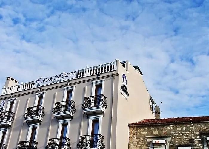 Hotel Menendi 3*