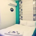 Hotel Menendi 3*