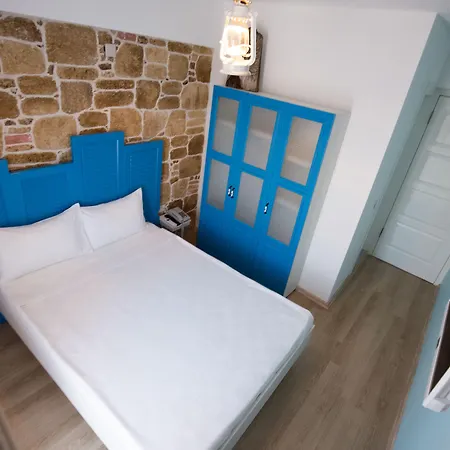 Hotel Menendi Fokaja