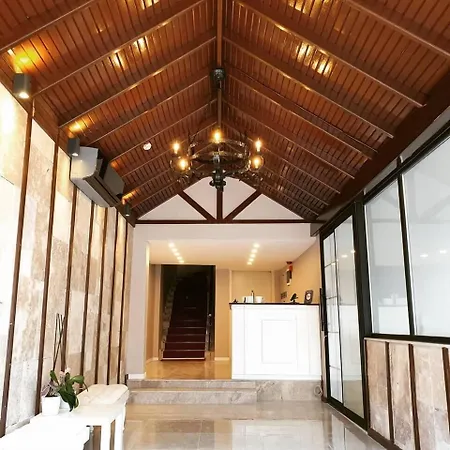 Menendi