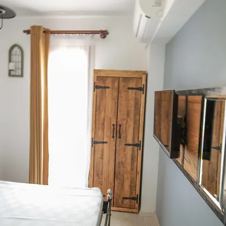 Hotel Menendi Foca